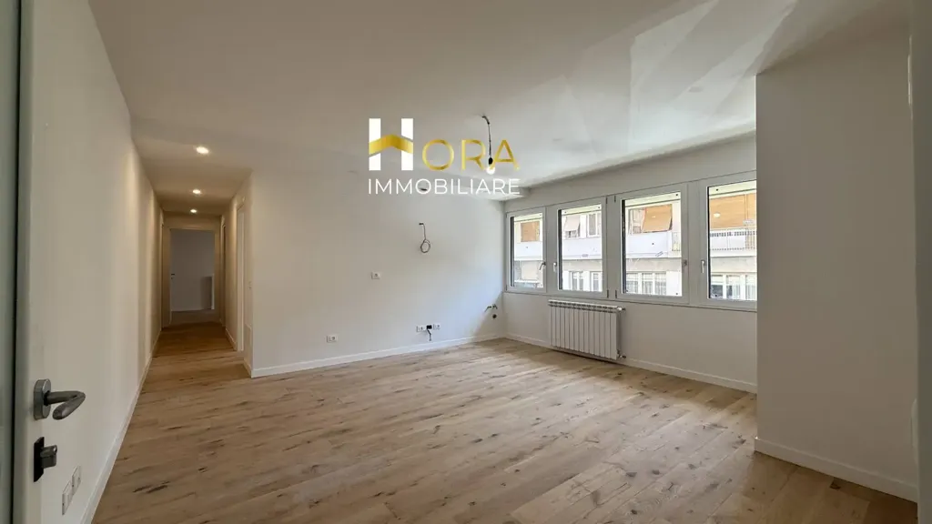 Toad - Rearranged Apartment with River View in Florence
