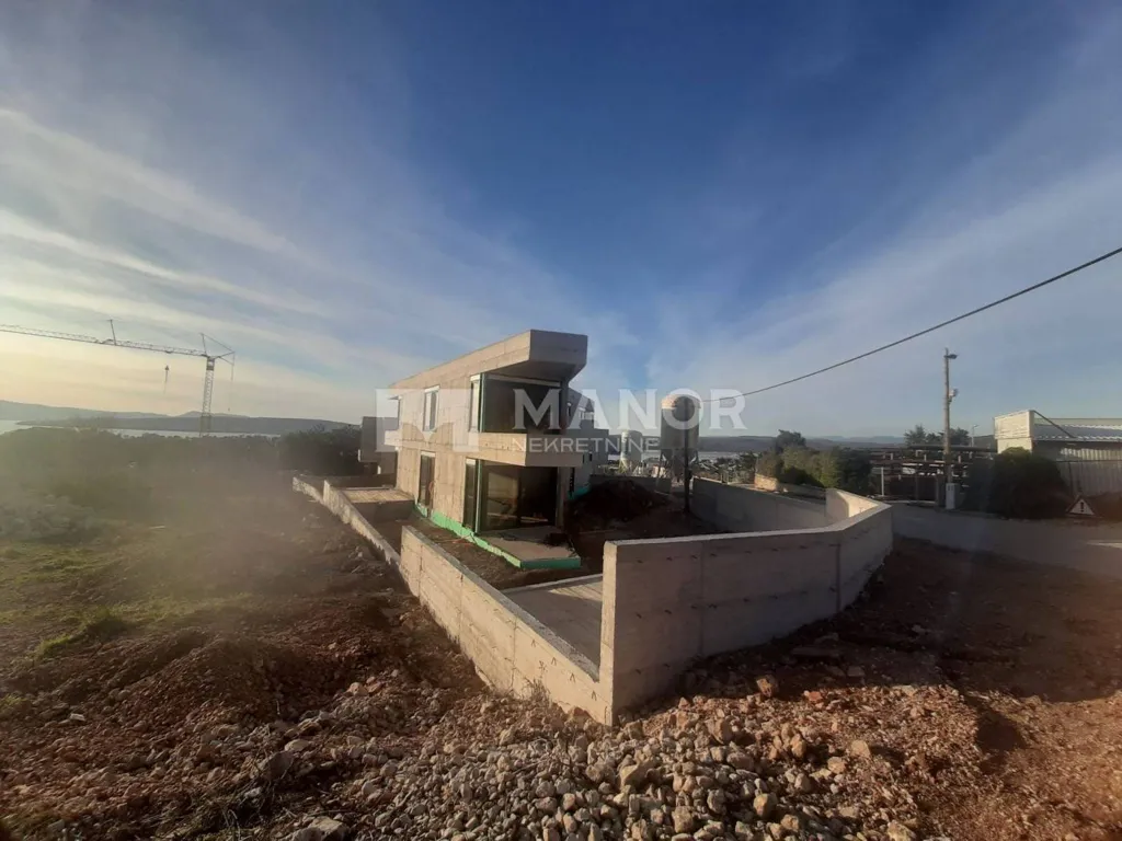 Exterior - Two-Bedroom Manor with Sea View in Punat
