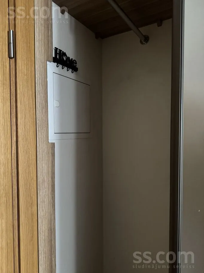 Pièces - Apartment with Balcony in Pļavnieki, Riga