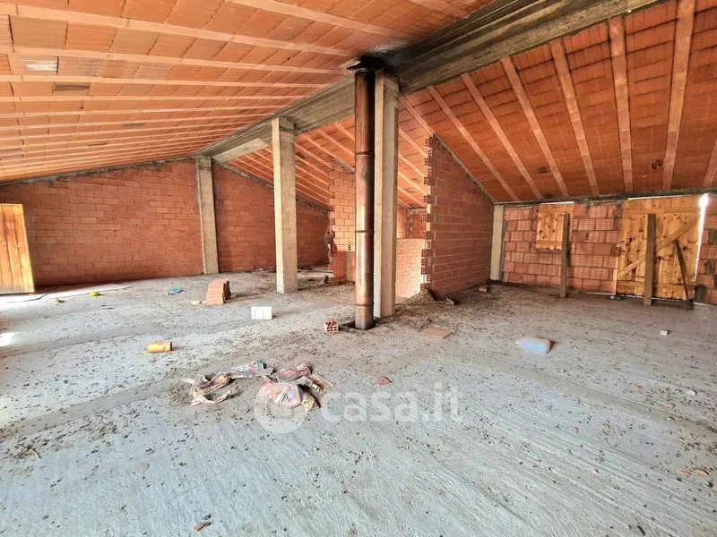 Toad - Independent Building with Central Location in Quartu Sant'Elena