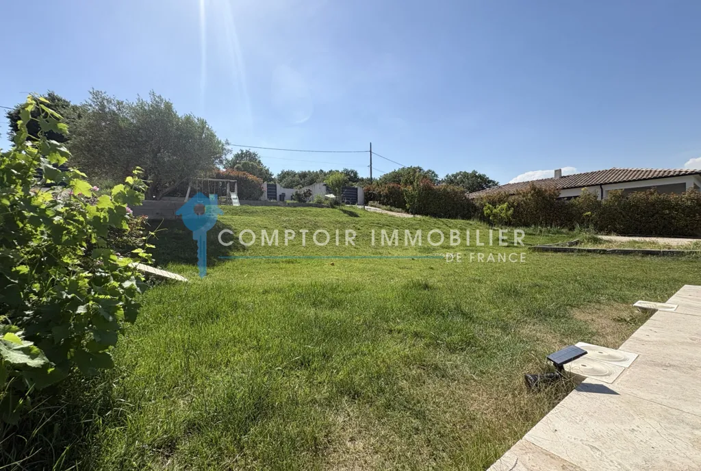 Aed - Contemporary Villa with Pool in Meynes