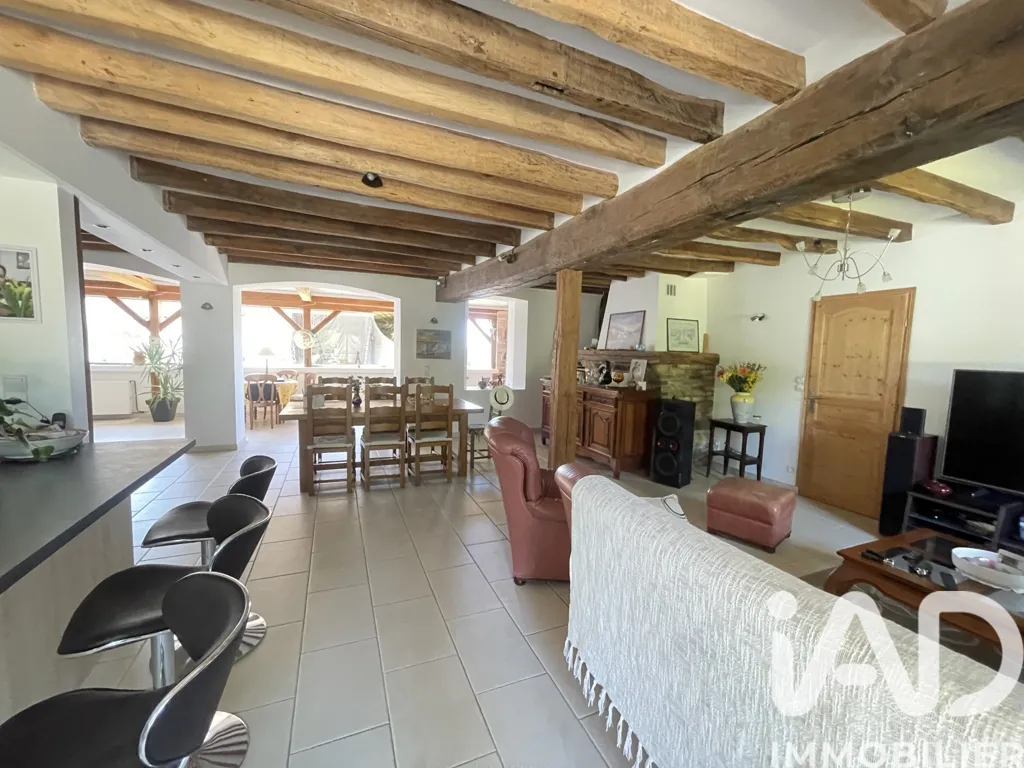 Söögituba - Charming Maison with Terraces near Sens