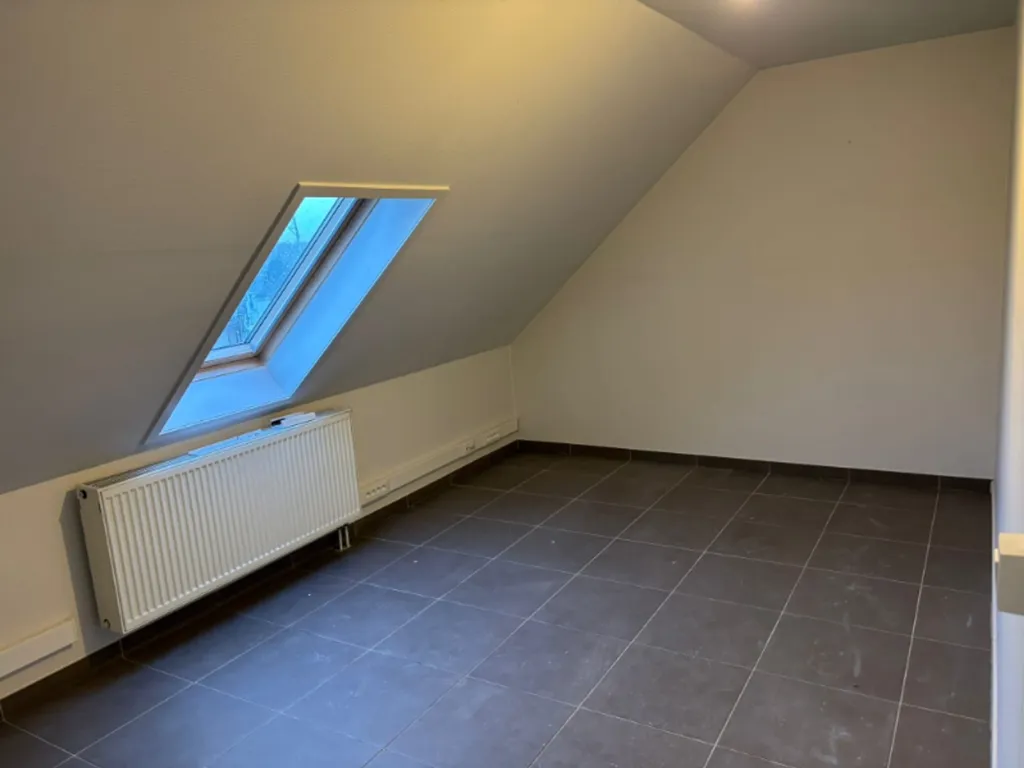Toad - Spacious Loft with Elevator in Destelberg