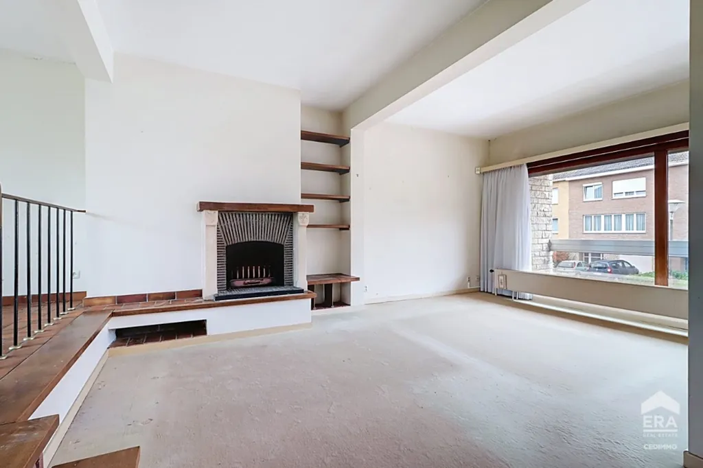 Living Room - Split-Level House with Garden in Quiet Neighbourhood