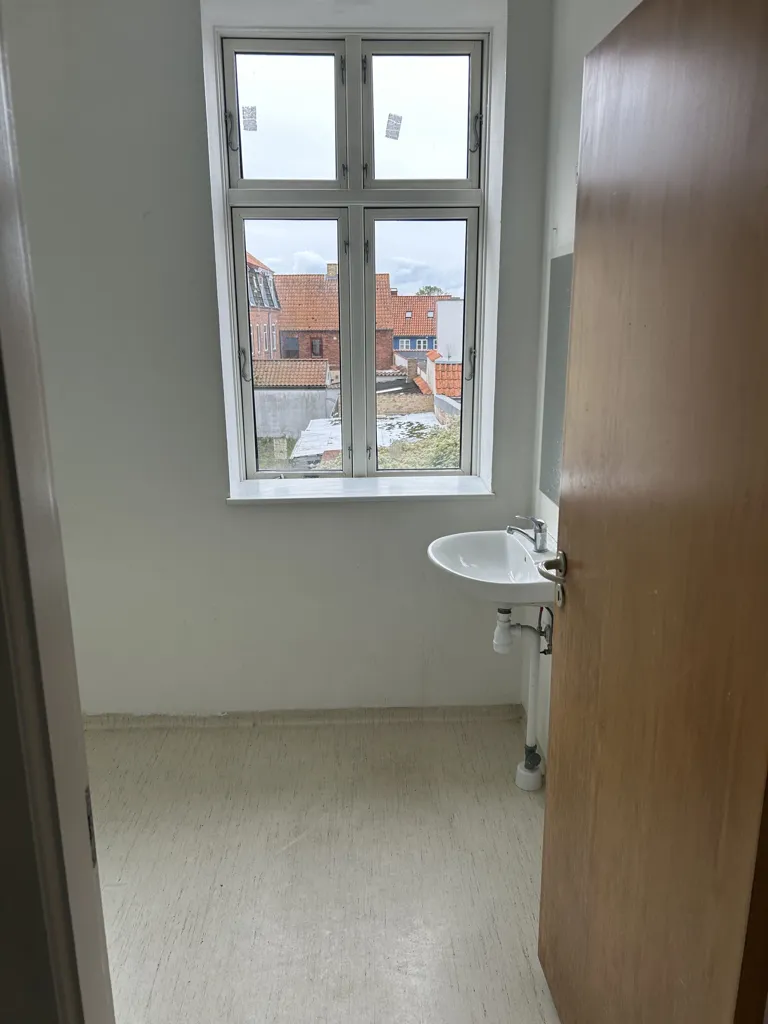 Toad - 3-Room Apartment with Courtyard in Korsør Centrum