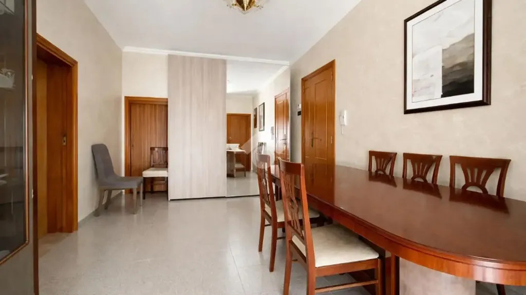 Salle à manger - Independent House with Balcony in San Giovanni Rotondo