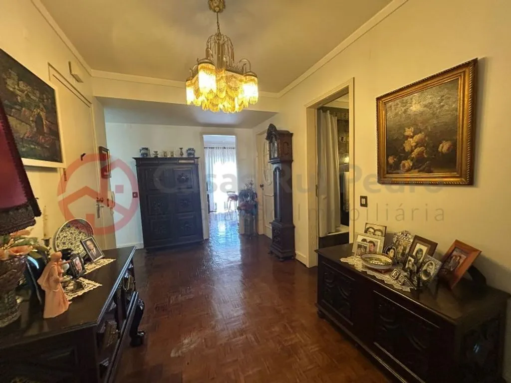 Esik - Luxury Apartment with River View in Almada