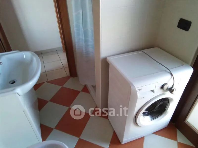 Salles de bain - Fully Furnished Flat with Balcony in Cervere