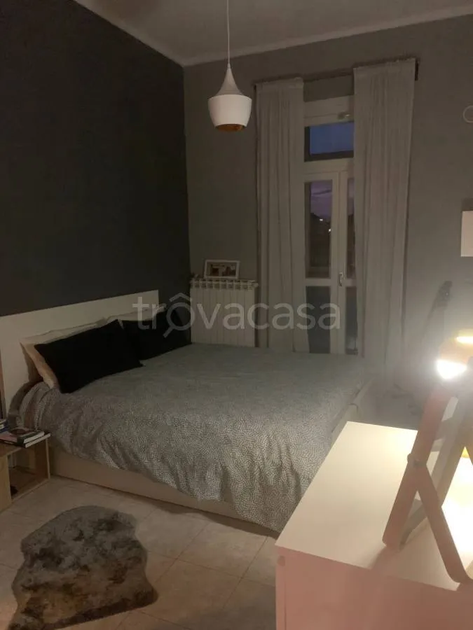 Chambres - Apartment with Balcony Views in Torino