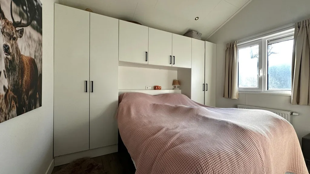 Chambres - Maison 4 pièces à Hoenderloo