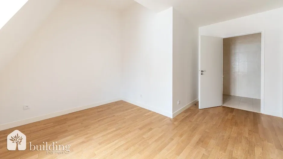 other_room
