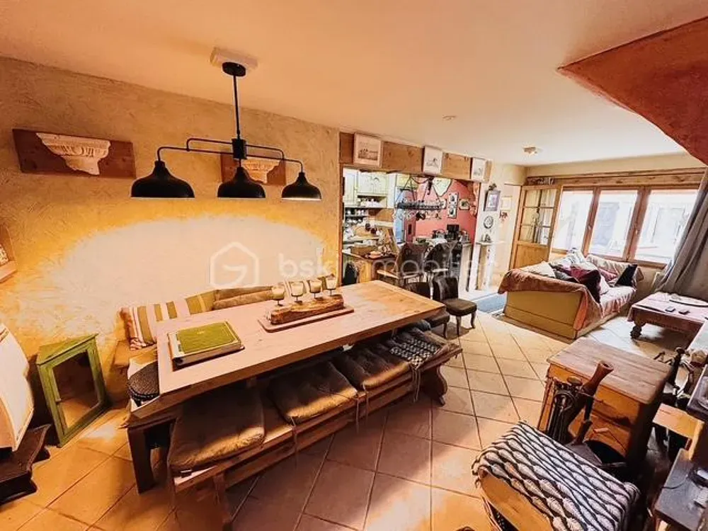 Salle à manger - Maison de village en pierre au cœur du Haut Verdon