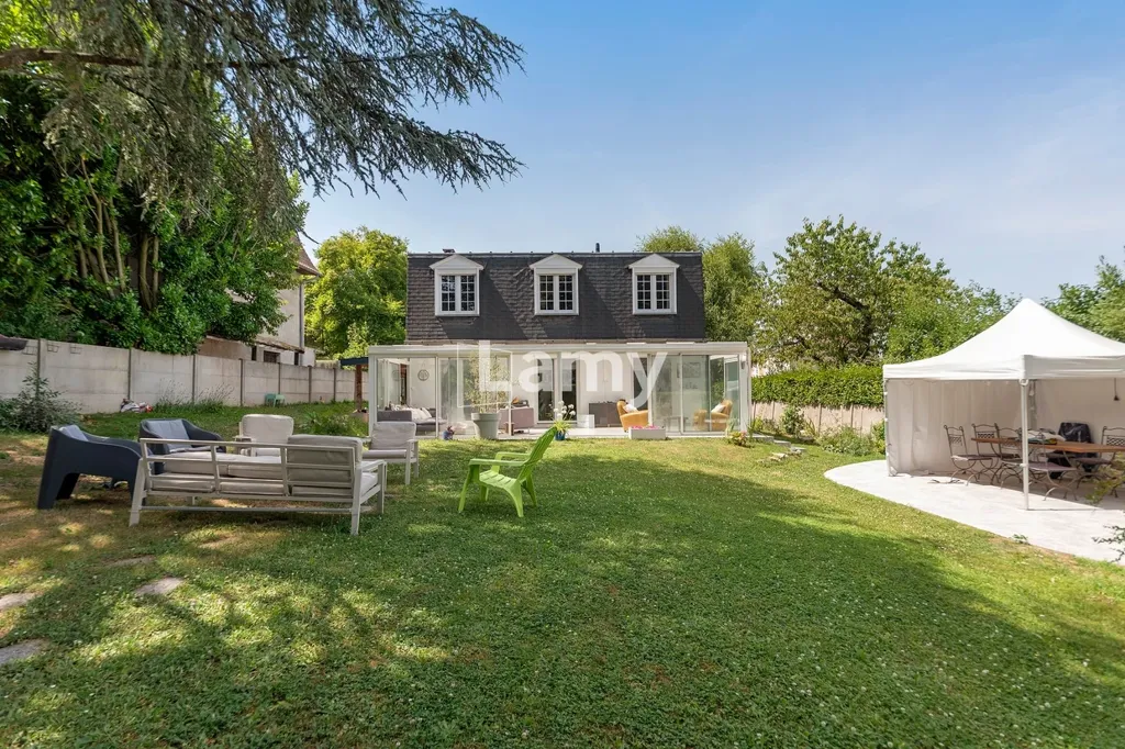 Giardino - Restored Mansart Villa with Garden in RER C Zone