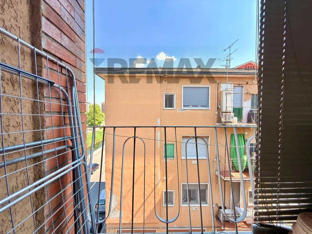 Balcone - Apartment with Balcony in Borgolombardo