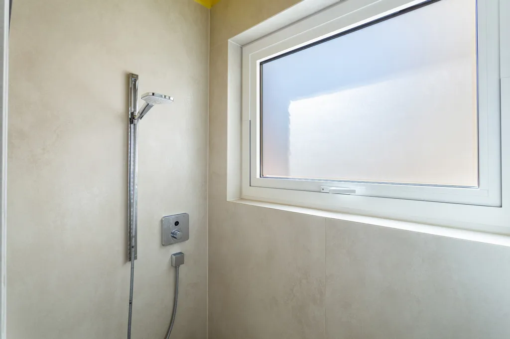 Salles de bain - Appartement Art-Déco avec Terrasse à Antwerpen