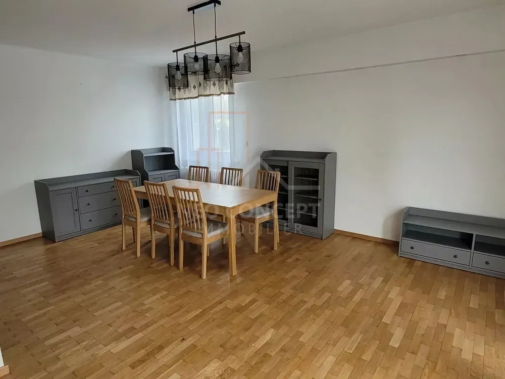 Salle à manger - Appartement Meublé avec Balcon à Haguenau