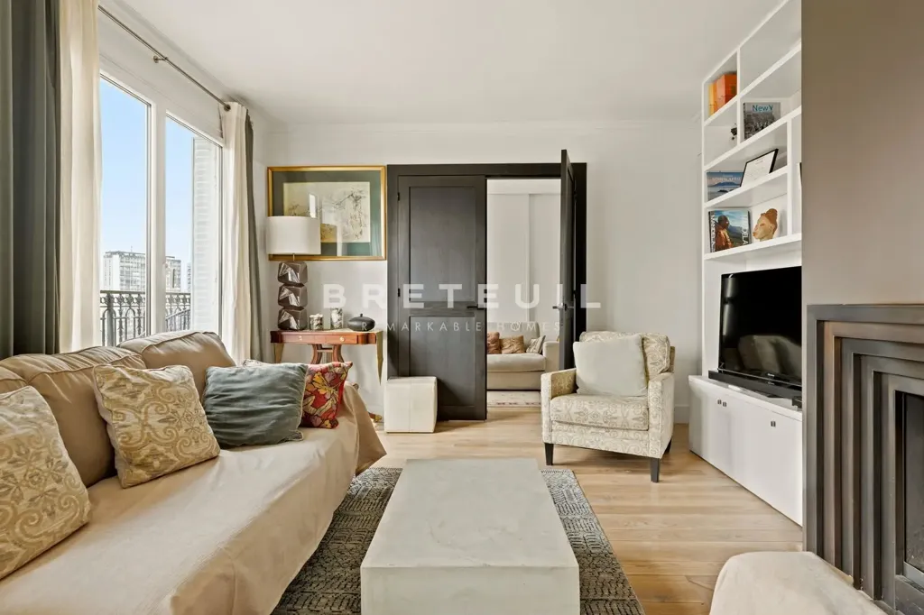Elutuba - 6-toaline korter asukohas Neuilly-sur-Seine