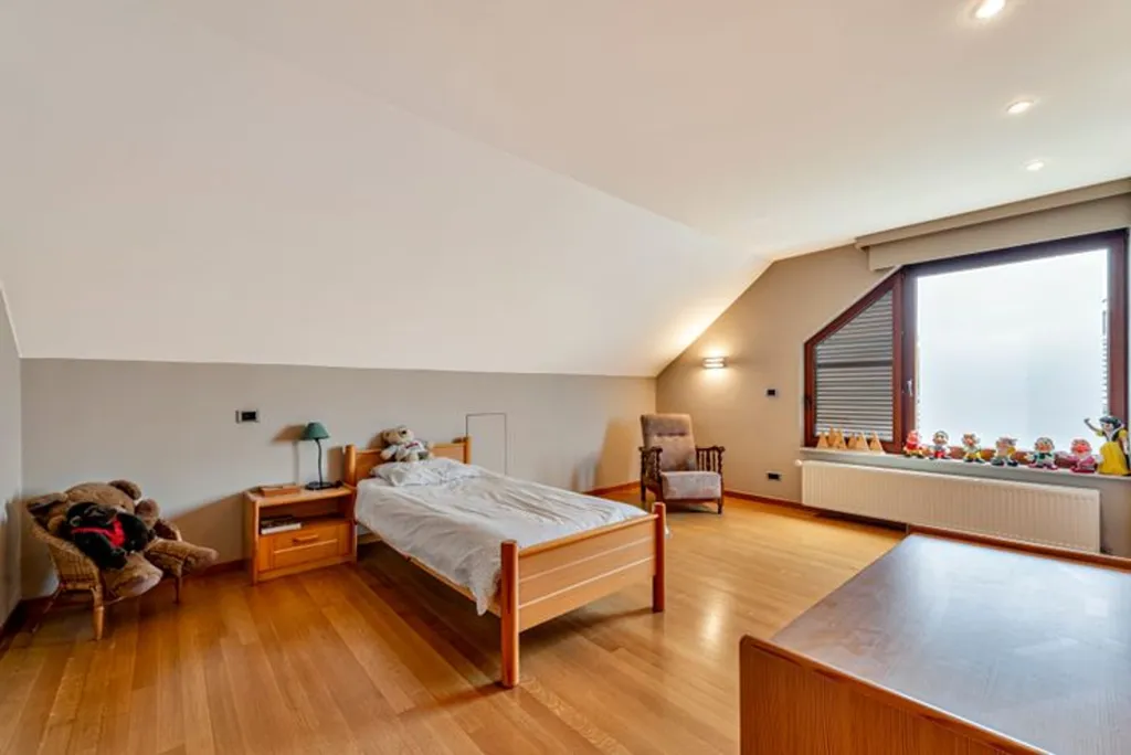Chambres - Maison avec Jardin et Garage à Wevelgem