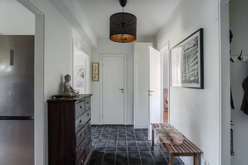 Ingresso - Charming Through-Flat with South-West Balcony in Luthagen