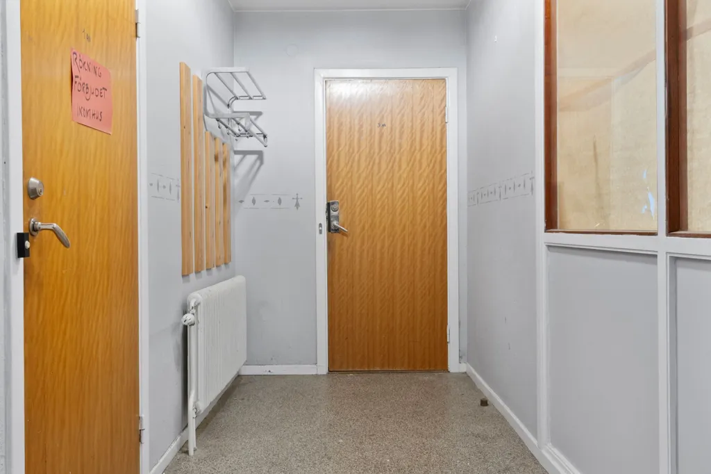 Entrée - Multi-Unit Rental Property in Östavall