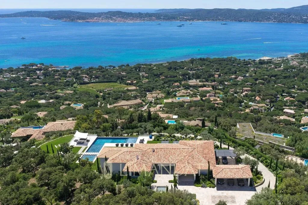 Õhuvaade - Luxury Villa with Sea View in Grimaud