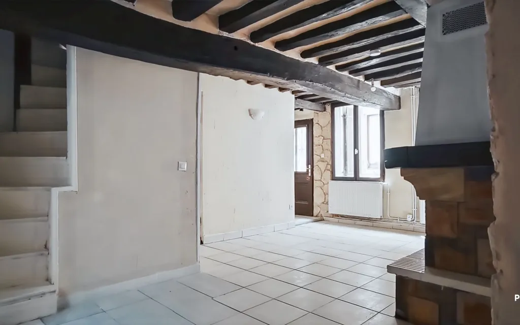 Séjour - Maison de Ville Charmante au Centre de Pont-Sainte-Maxence