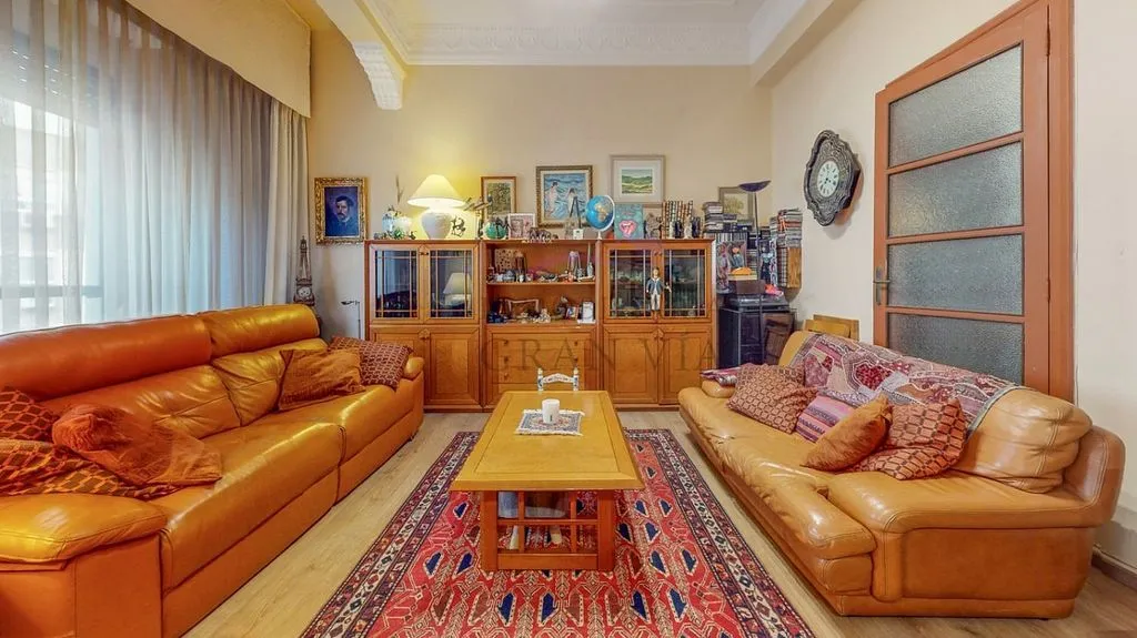 Séjour - Apartment with Air Conditioning in Arrancapins