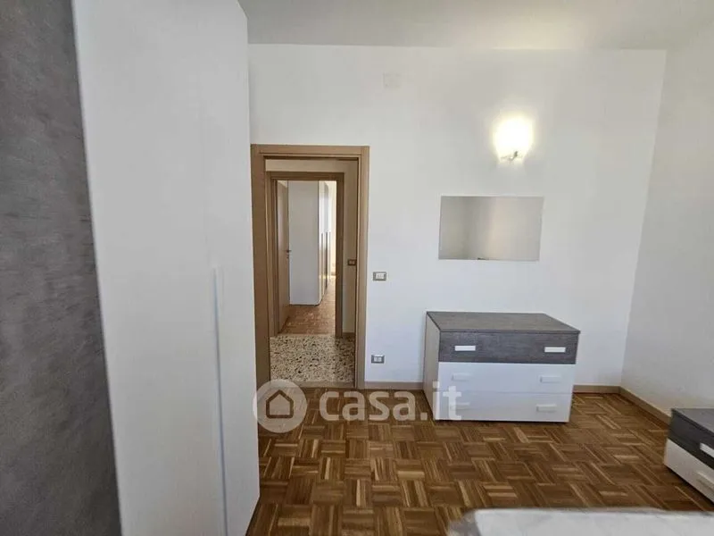 Camere da letto - Monolocale con balcone in zona semicentrale a Piacenza