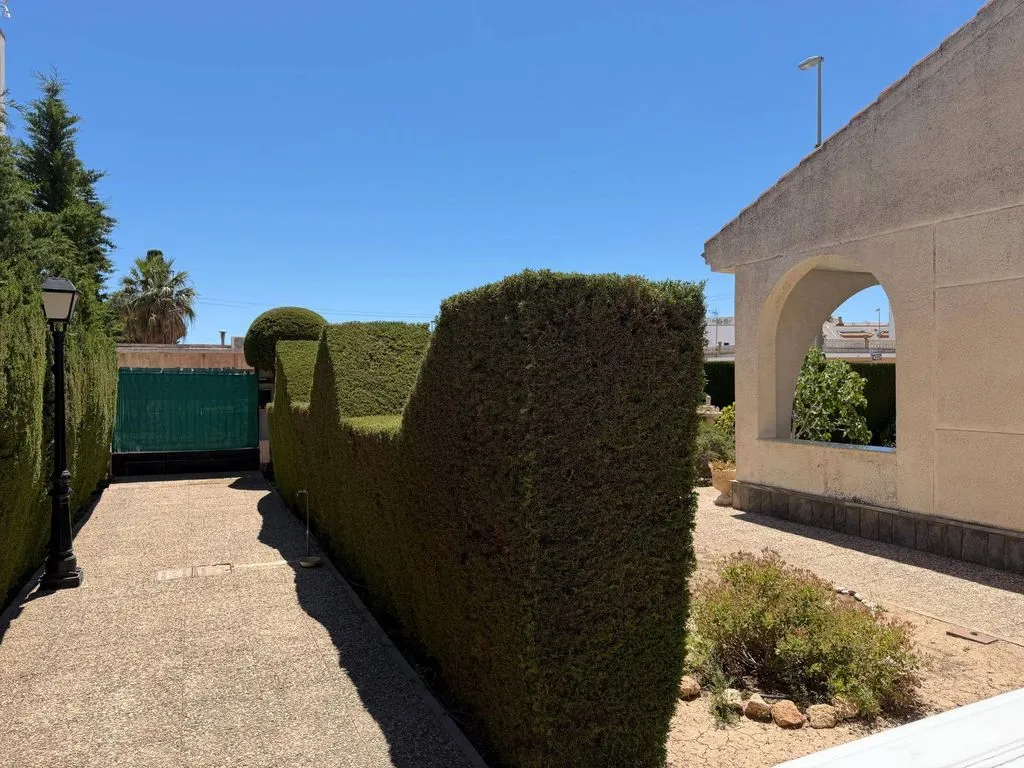 Välivaade - Chalet with Pool and Terrace in La Puebla