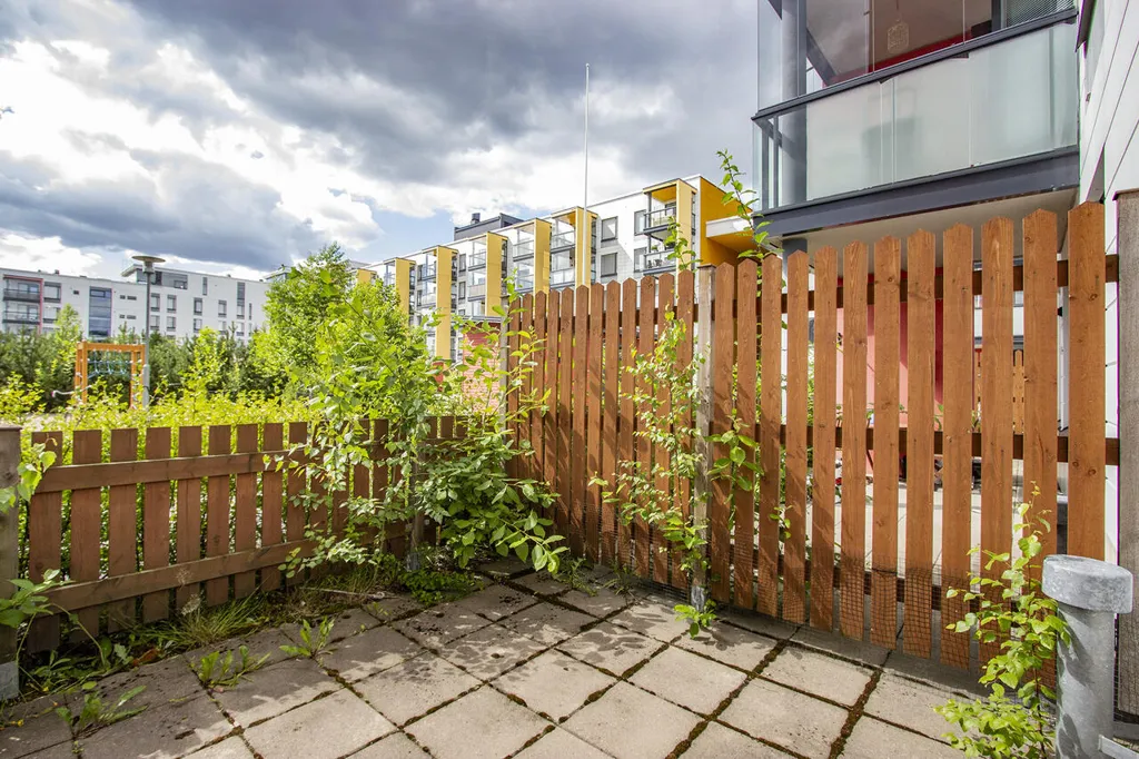 Jardin - First Floor Flat with Sauna in Simonkylä, Vantaa