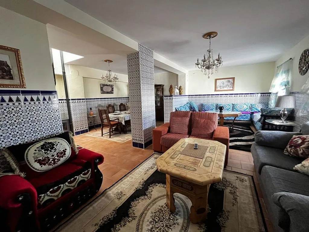 Séjour - Three-Bedroom House in Olvera