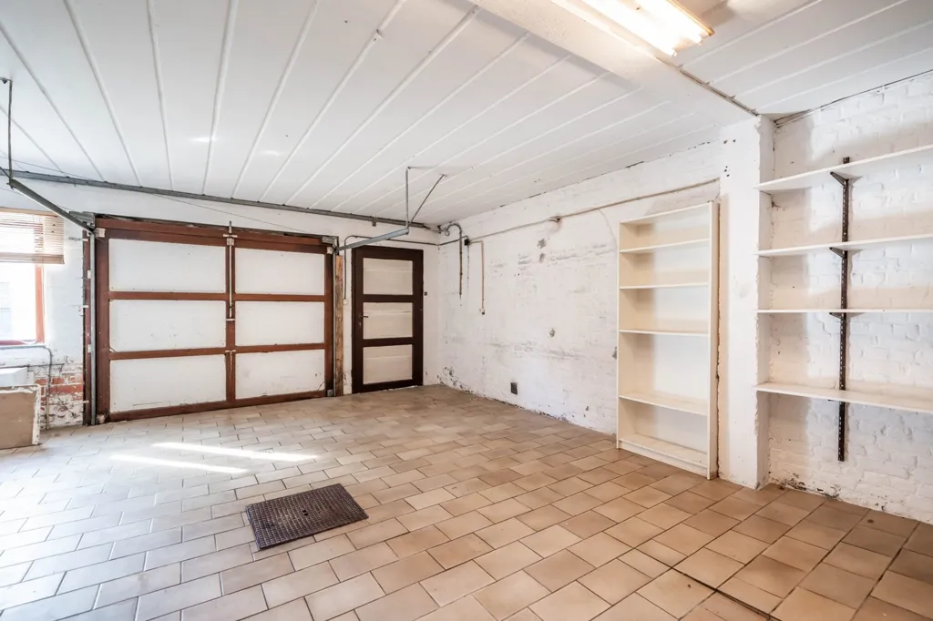 garage