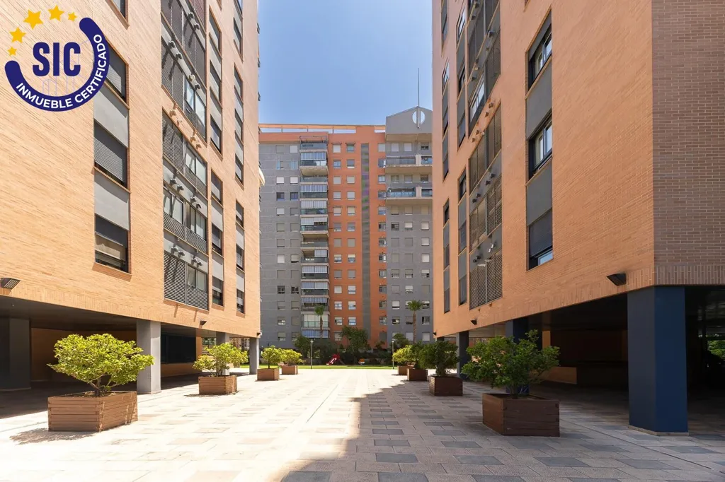 Aed - Premium Penthouse with Pool in Mislata