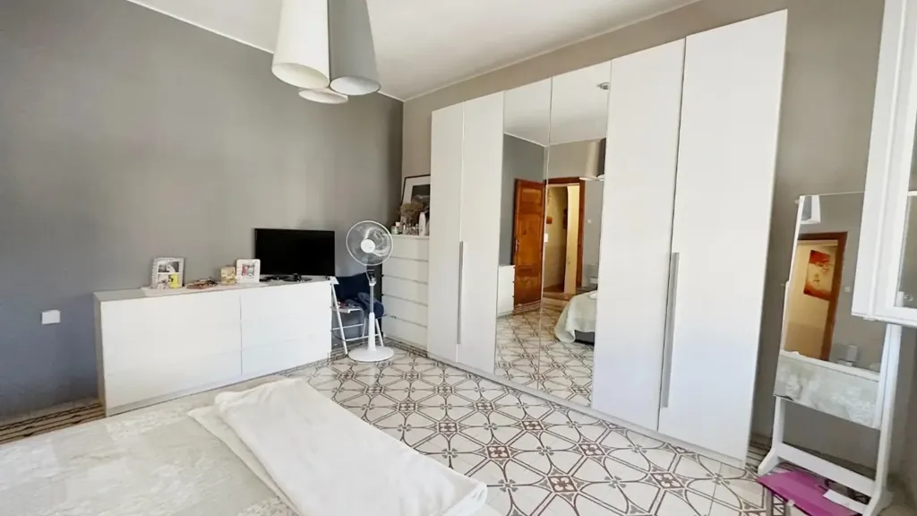 Maison 10 pièces à IT