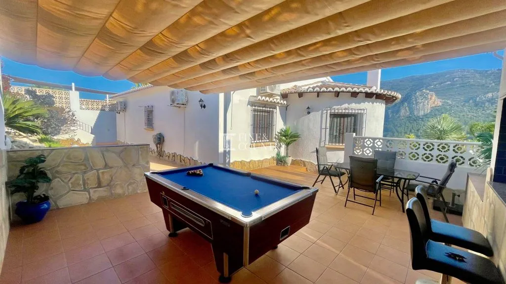 Terrass - Modern Villa with Panoramic Views in Pedreguer