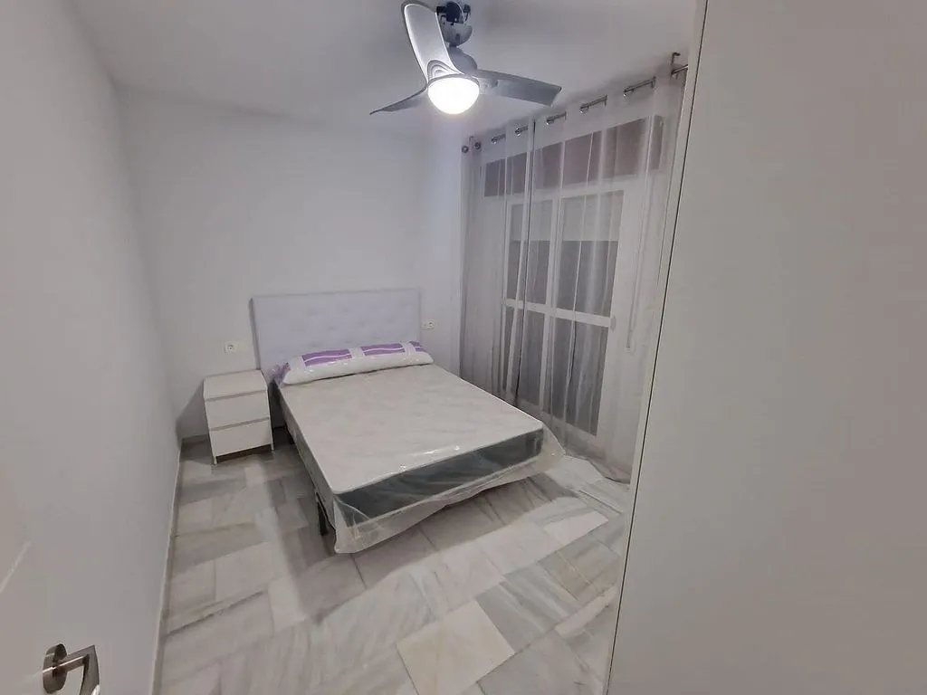 Magamistoad - 1-Bedroom Flat with Pool in Gójar