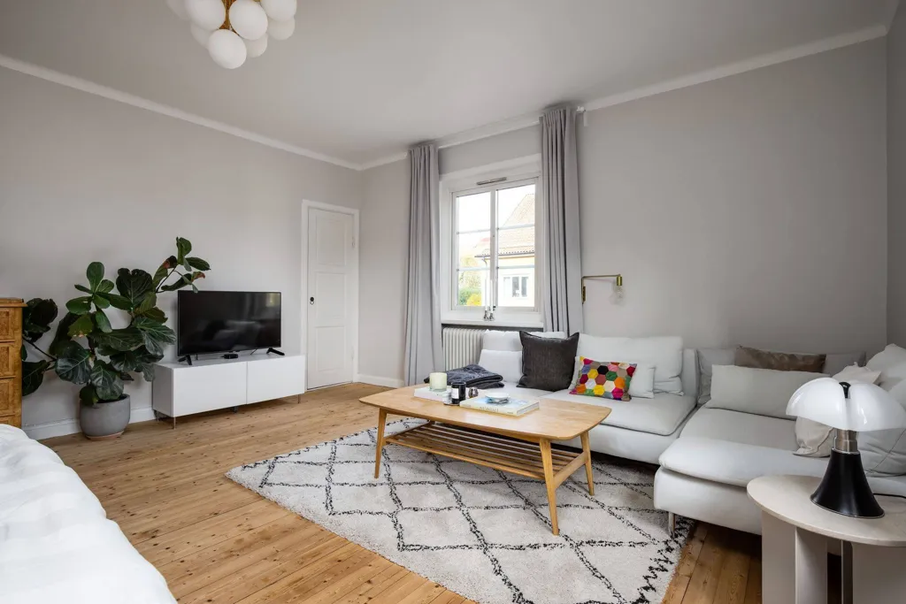 Séjour - Apartment with High Ceilings in Linköping