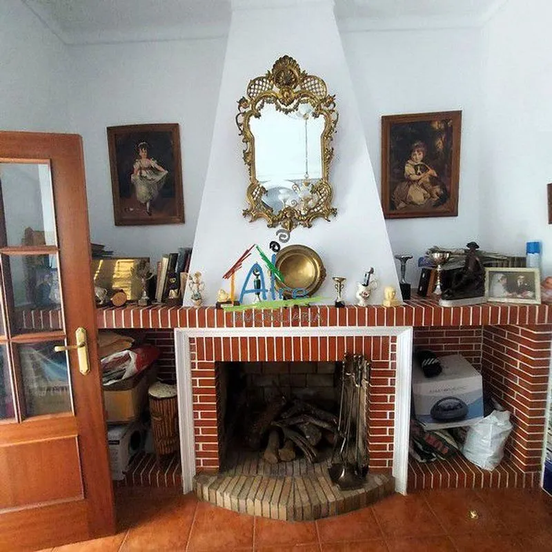 Séjour - Corner Chalet with Two Entrances in Cala, Huelva