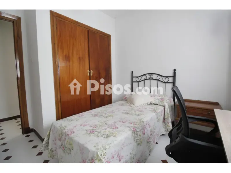 Bedrooms - Furnished Flat with Lift in Granada Centre