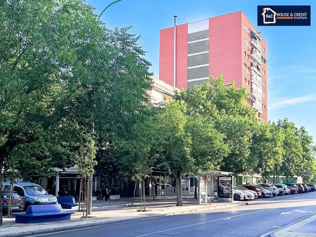Välivaade - 2-Bedroom Flat with A/C in Valderas