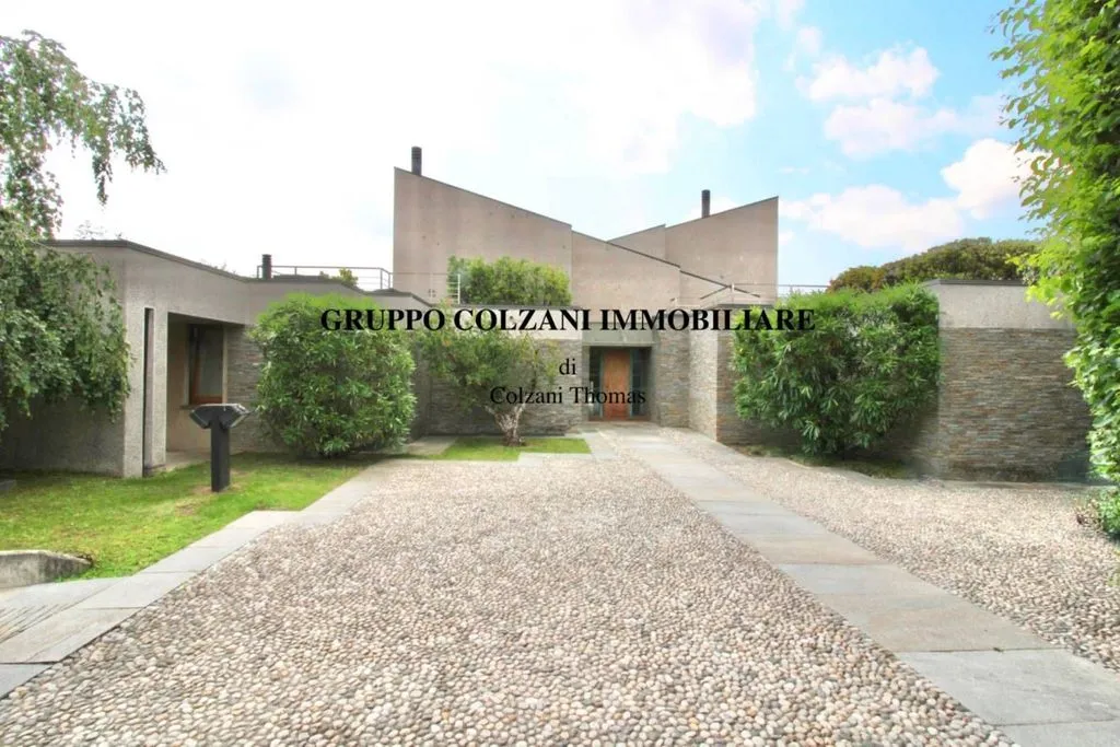 Välivaade - Luxury Villa with Pool in Como
