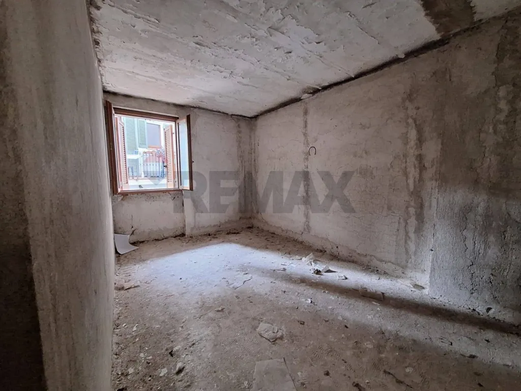 Pièces - Semi-detached House with Terrace in Foligno