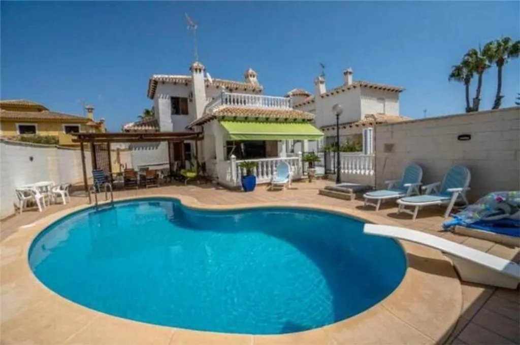 Bassein - House with Private Pool in Playas de Orihuela