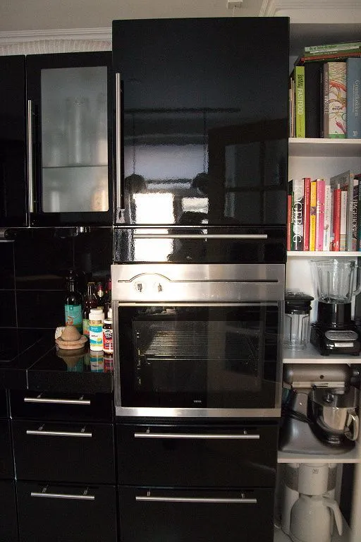 Cuisine - Luxury Apartment with Balcony in City Centre