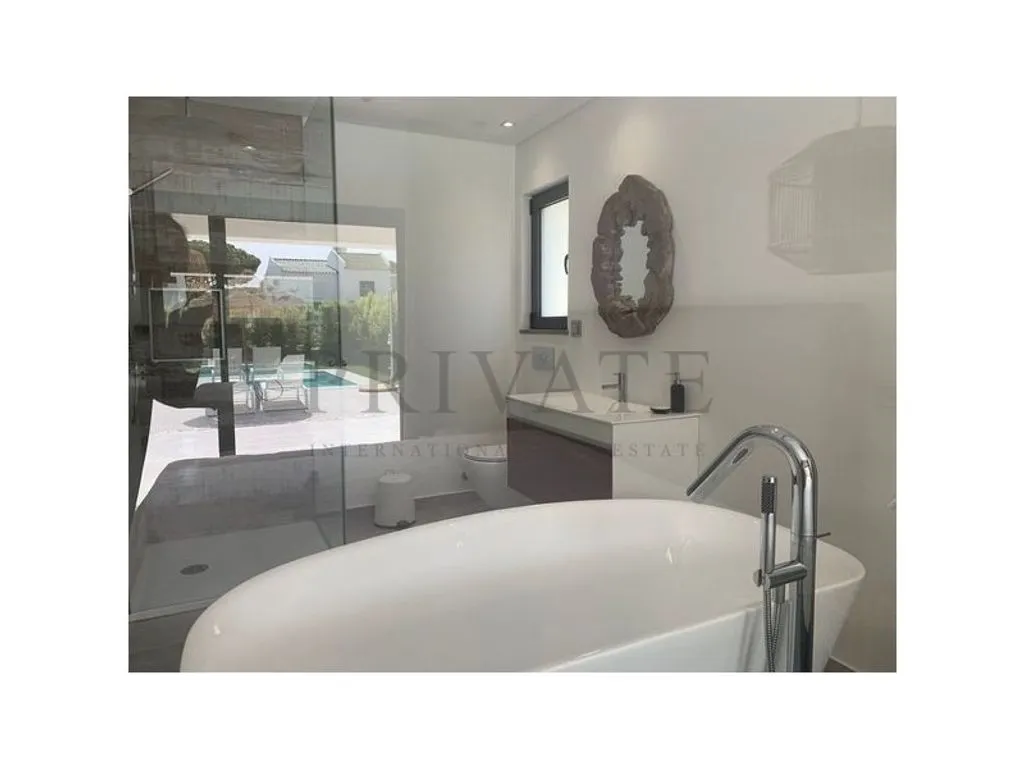 Bagni - Luxury Villa with Heated Pool in Vilamoura
