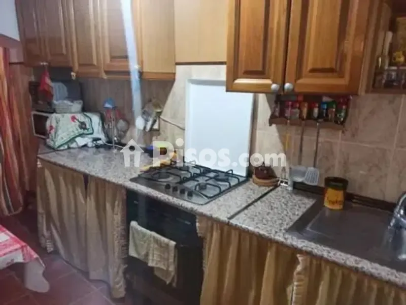 3 magamistoaga maja asukohas ES