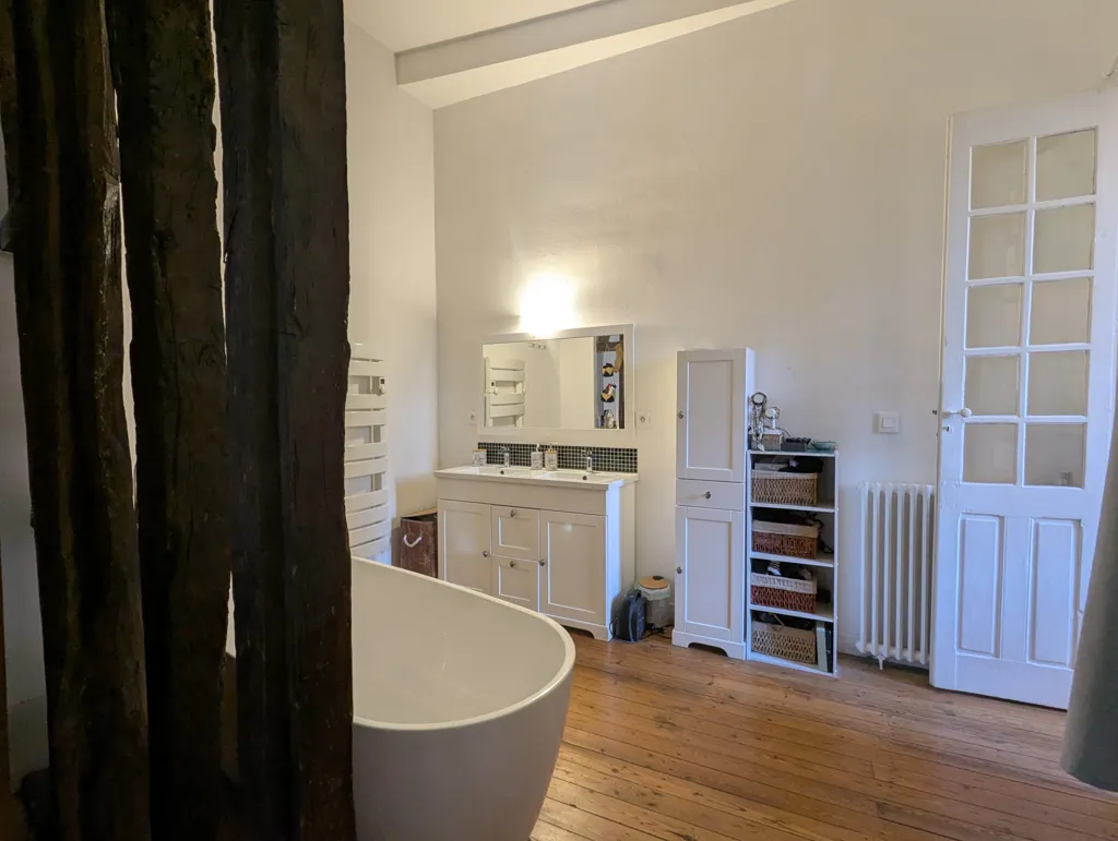 Vannitoad - City Centre Flat with Private Garden in Gaillac