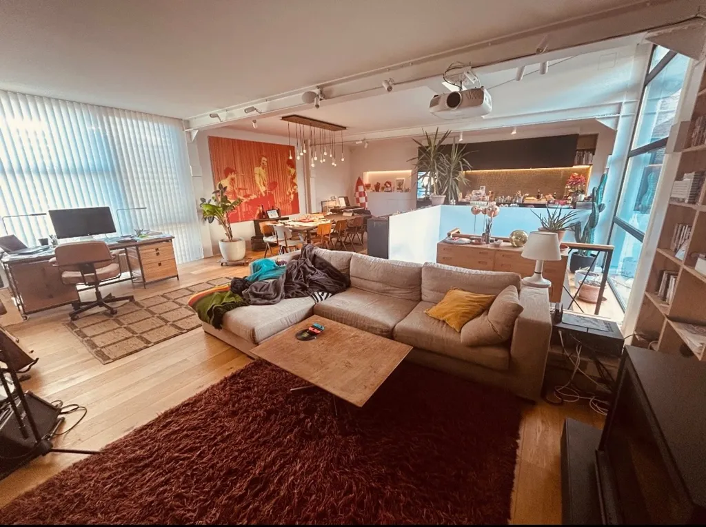 Elutuba - Income Property with Terrace in Brussels
