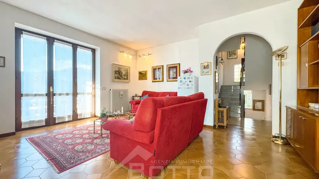 Elutuba - Independent House with Lake View in Pettenasco