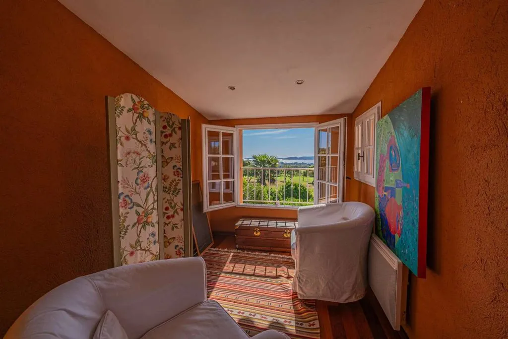 Chambres - Villa de Luxe avec Vue Mer à Grimaud